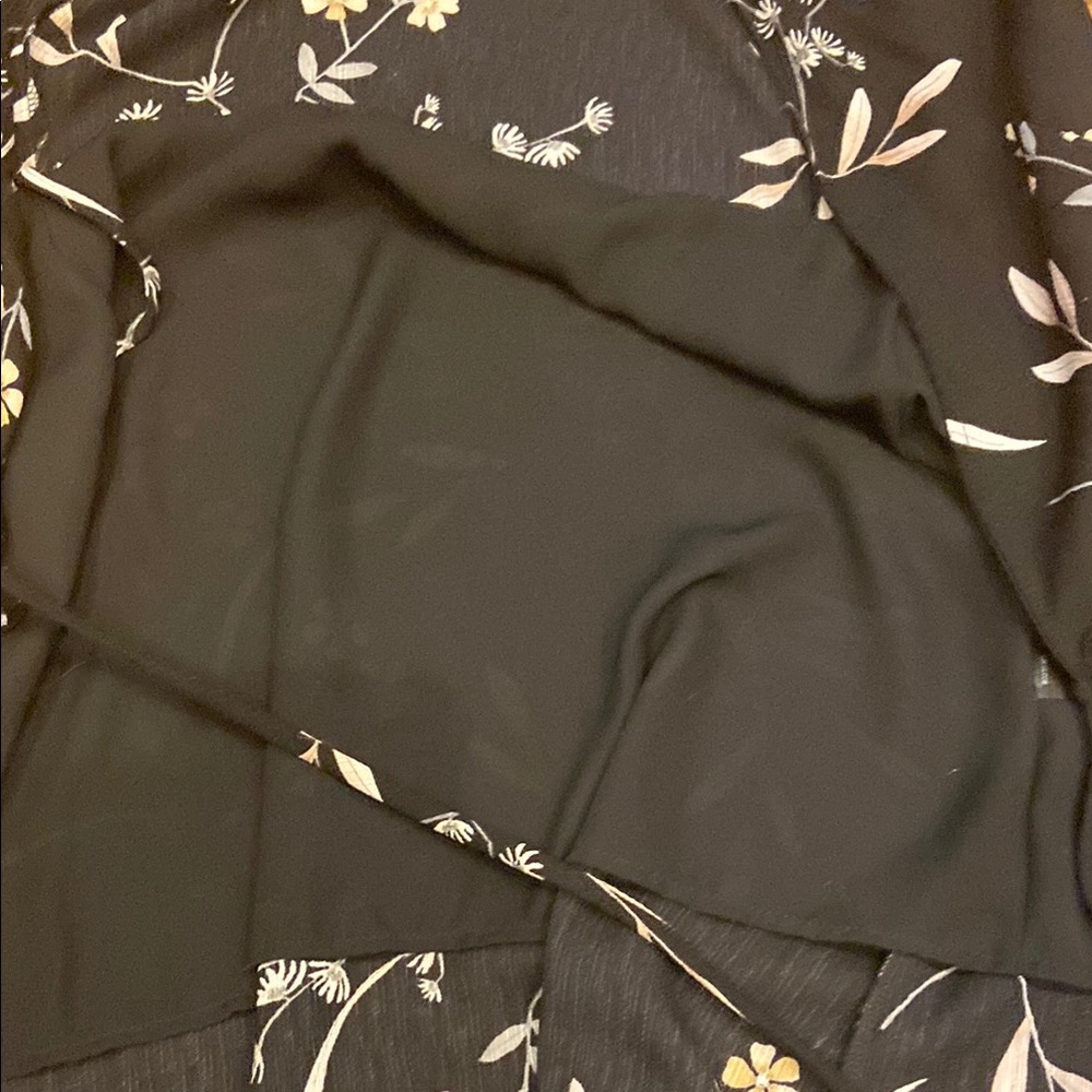Floral Black Wrap Dress - Picture 4 of 7